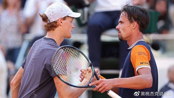 在对阵西班 在对阵西班