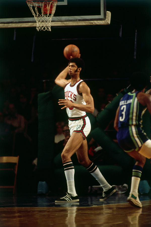 篮板争抢 篮板争抢